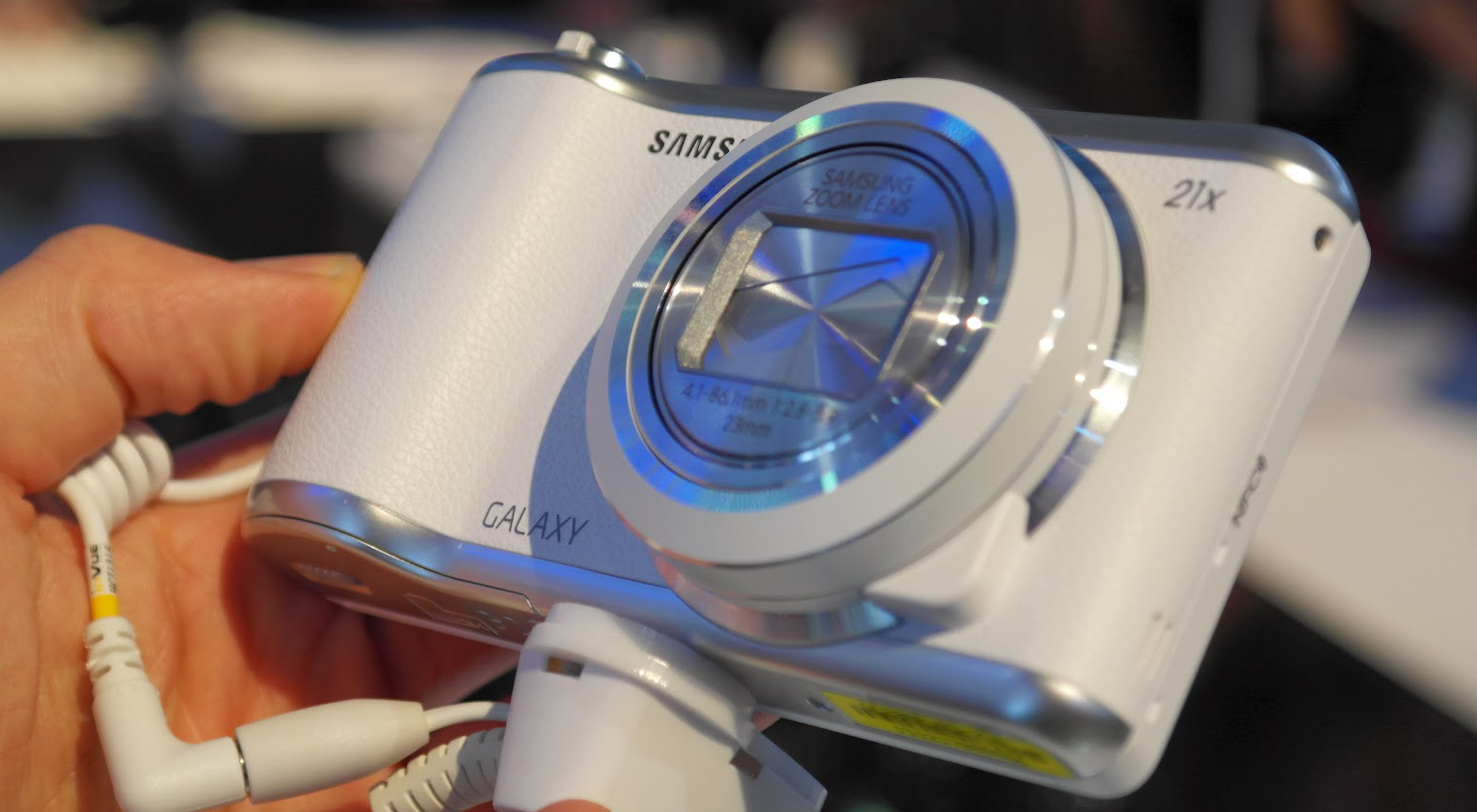 Samsung lansează Galaxy Camera 2 -1- ilovesamsung